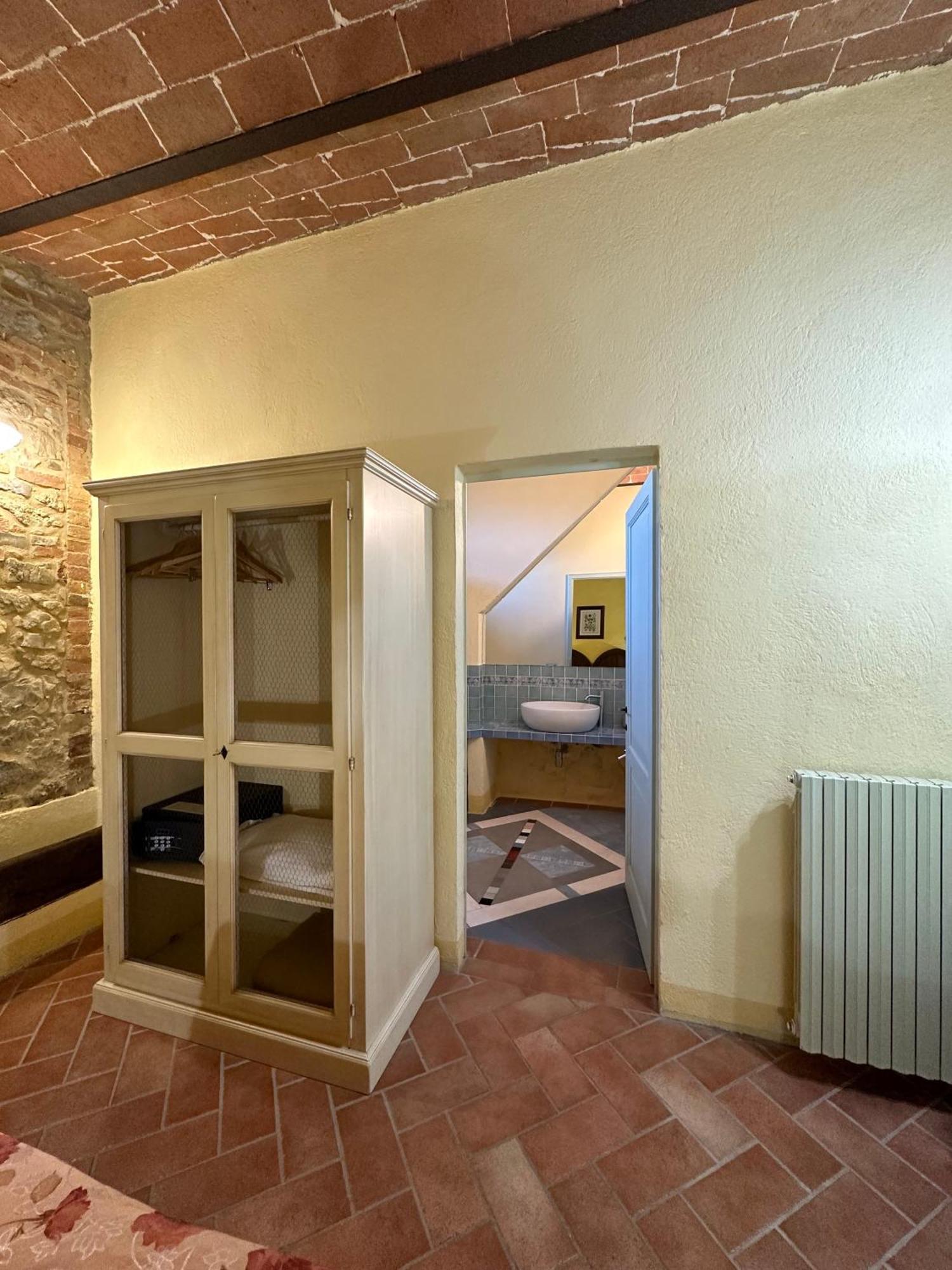 Borgo Tignano Apartman Casole dʼElsa Kültér fotó