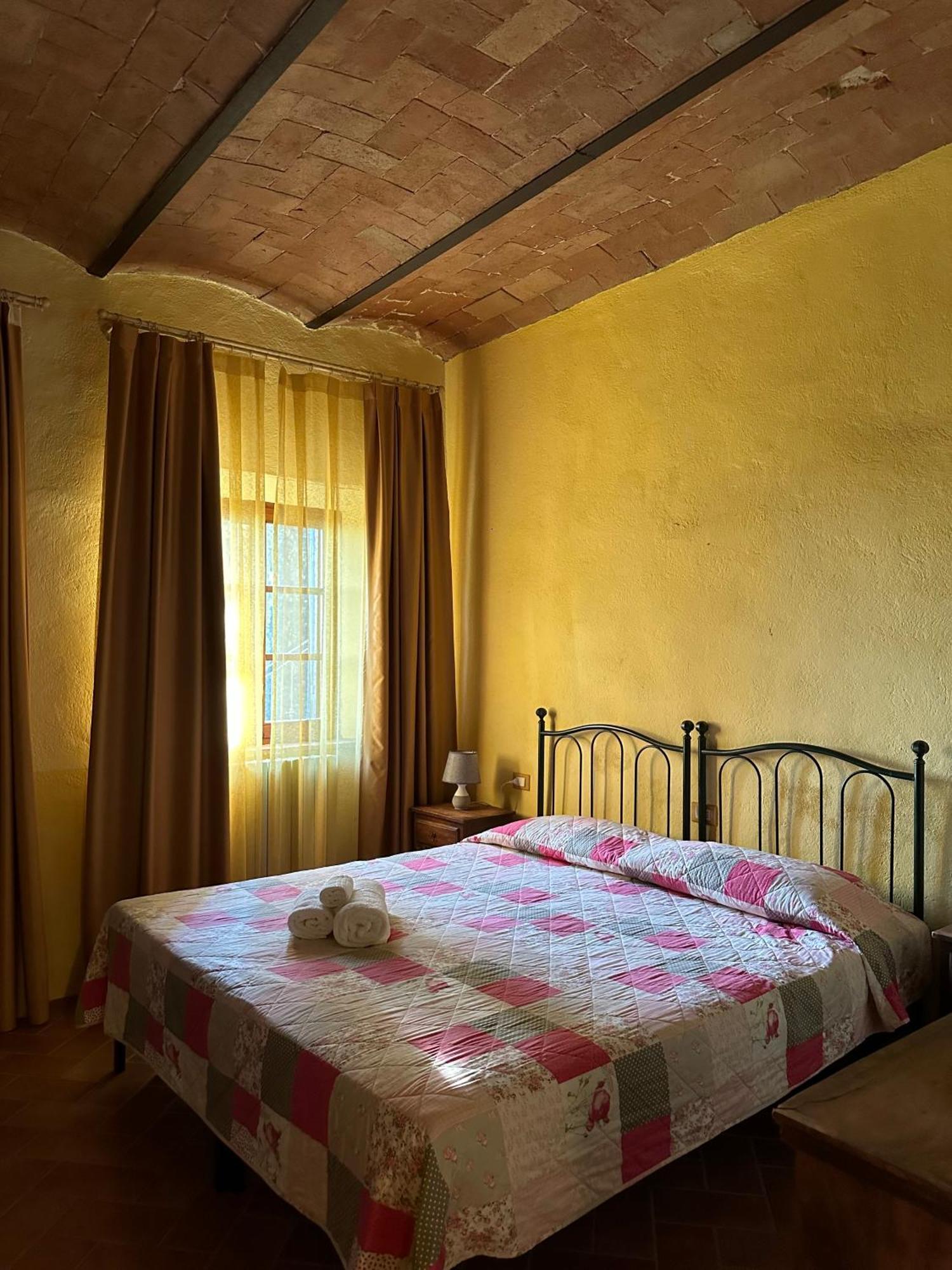 Borgo Tignano Apartman Casole dʼElsa Kültér fotó