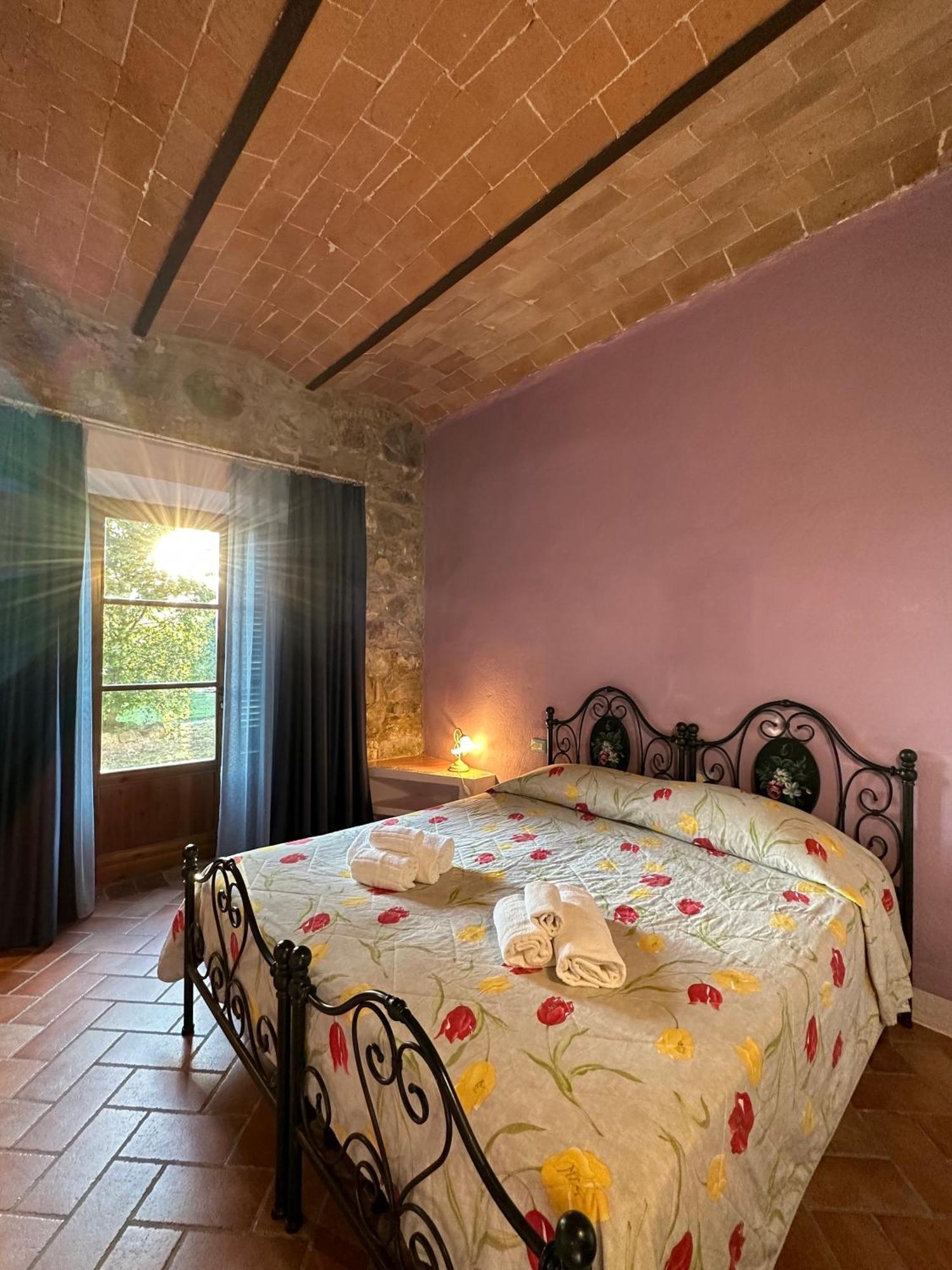 Borgo Tignano Apartman Casole dʼElsa Kültér fotó