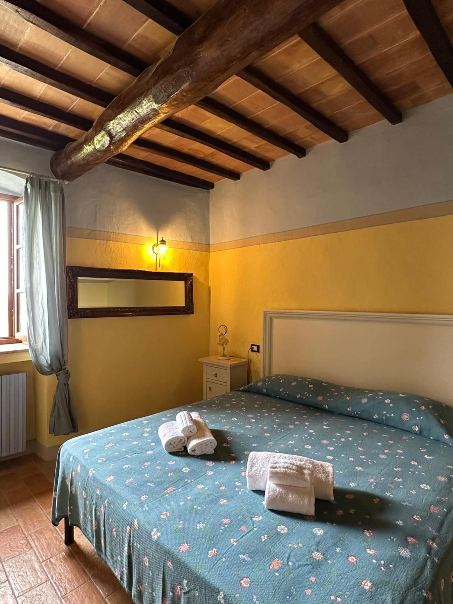 Borgo Tignano Apartman Casole dʼElsa Kültér fotó